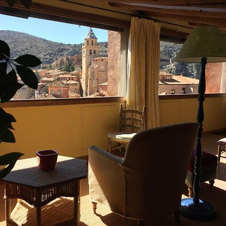 Casa De Santiago Casa de hóspedes Albarracín Exterior foto